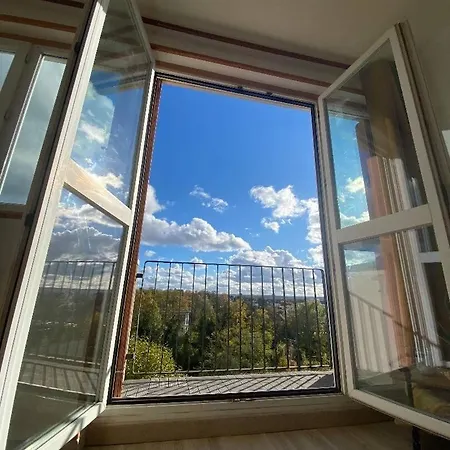 Top Floor Shared Flat With Incredible View Daire Conflans-Sainte-Honorine